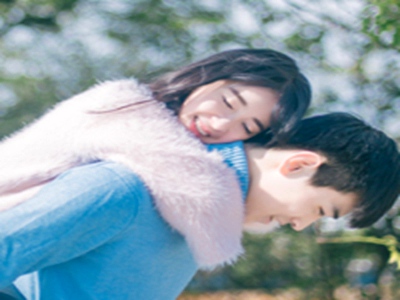 班花趴下讓我 了一節(jié)課：意外邂逅，青春插曲-3